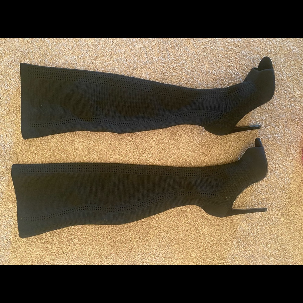 Thigh high heels !